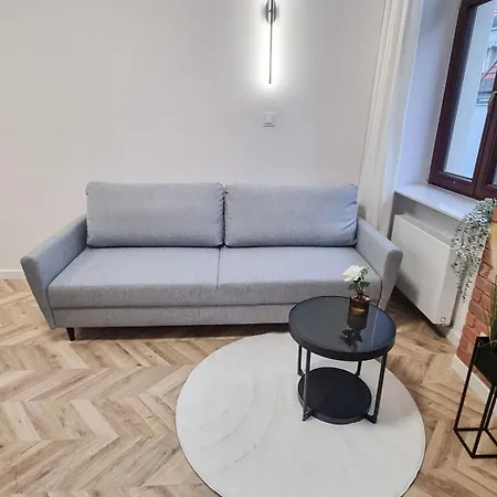 Eleven - Piekary Stary Browar Old Town Poznan