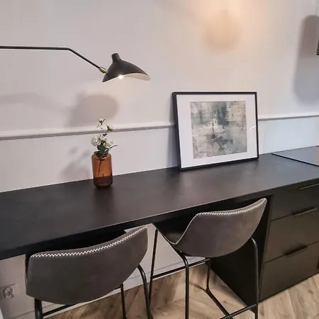 Eleven - Piekary Stary Browar Old Town Apartment